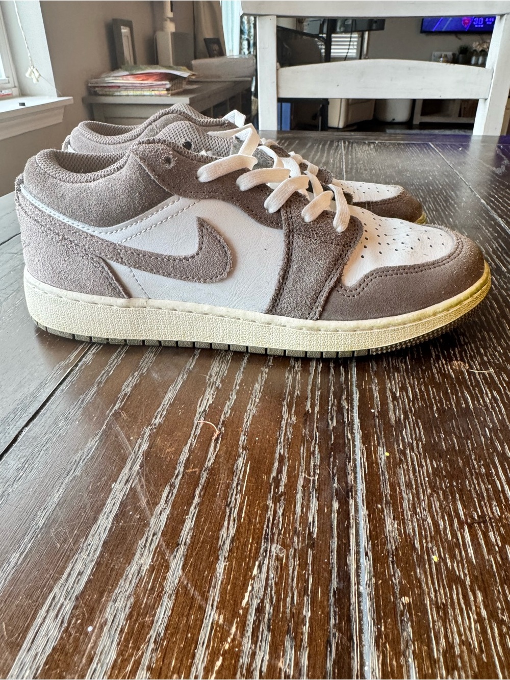 Nike Air Jordan Low-Top Suede & Leather Sneakers - Taupe/White
